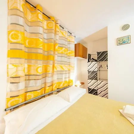 Mirta Studio Apartment