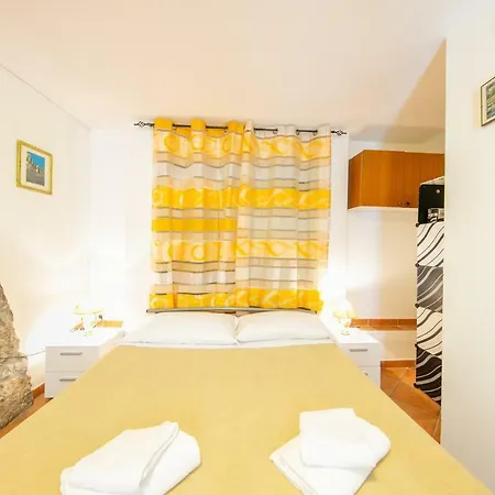 Apartment Mirta Studio